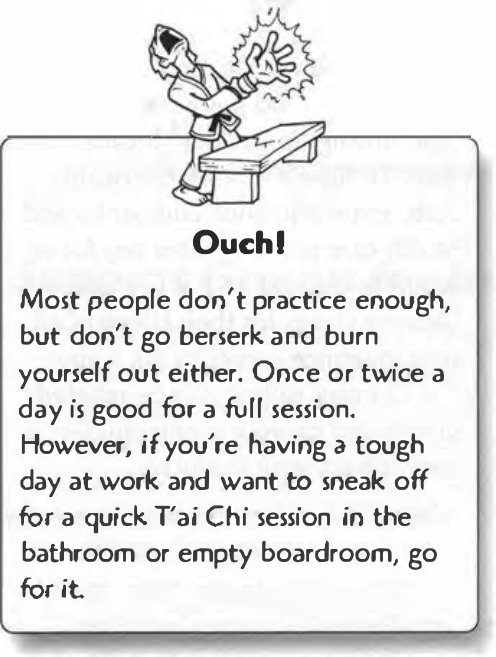 Người tập Thái Cực Quyền bằng xe lăn
