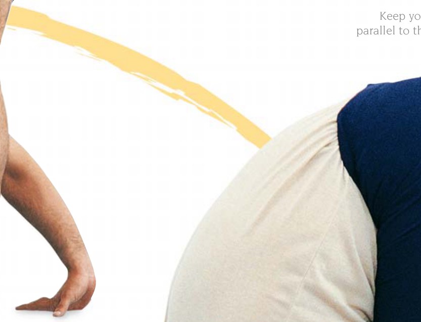 Uttanasana — tự chỉnh: sai và đúng