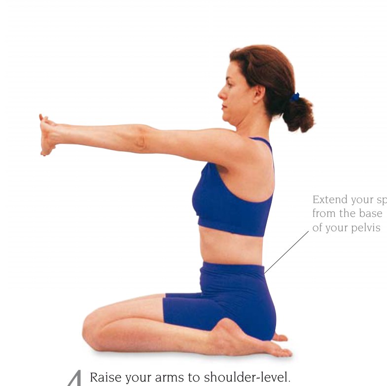 Virasana — đan các ngón tay