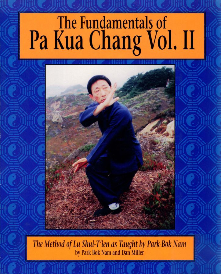Bìa và trang tiêu đề sách Bát Quái Chưởng Tập II