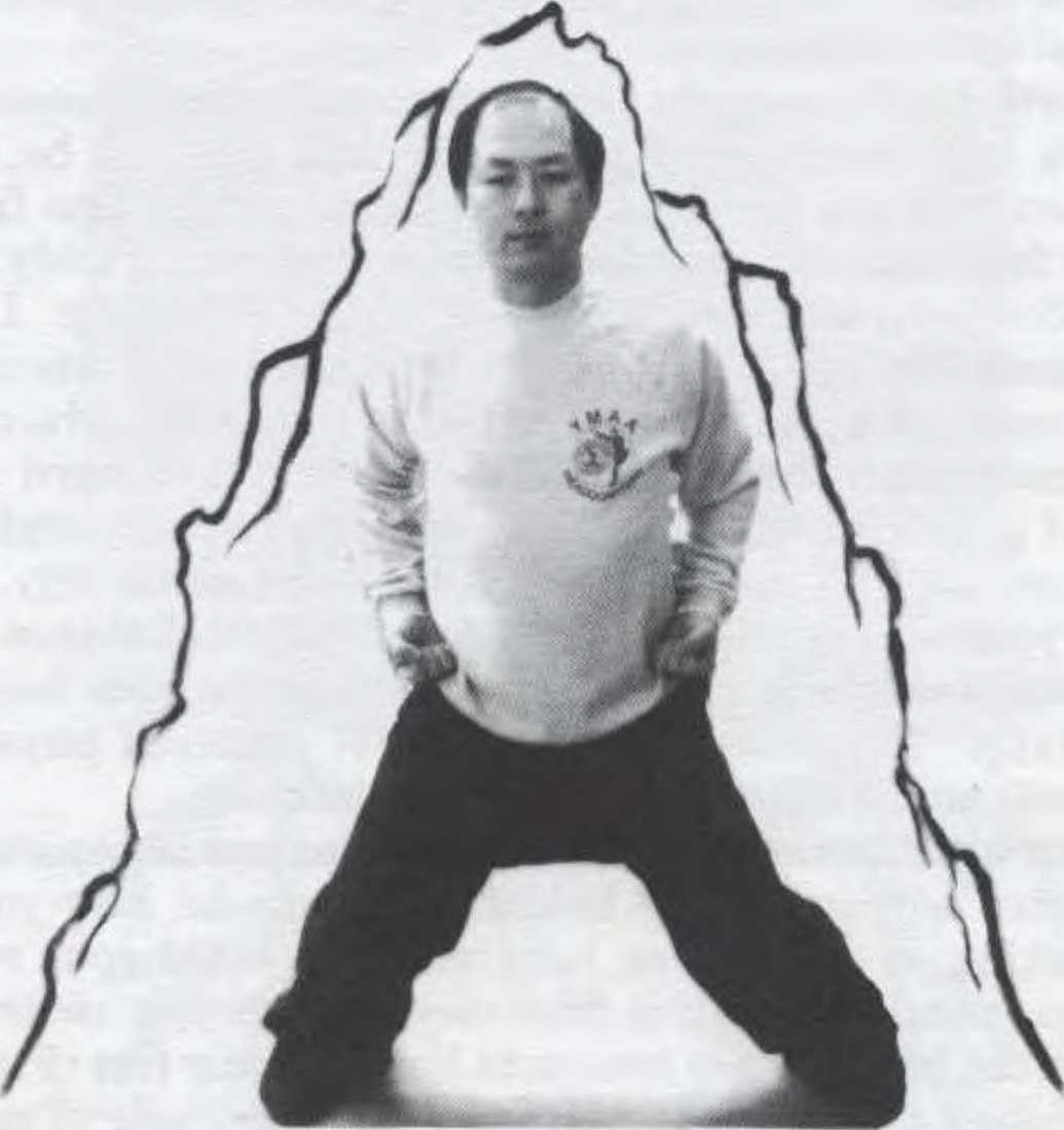 Ở tư thế ngựa, hãy đứng như một ngọn núi