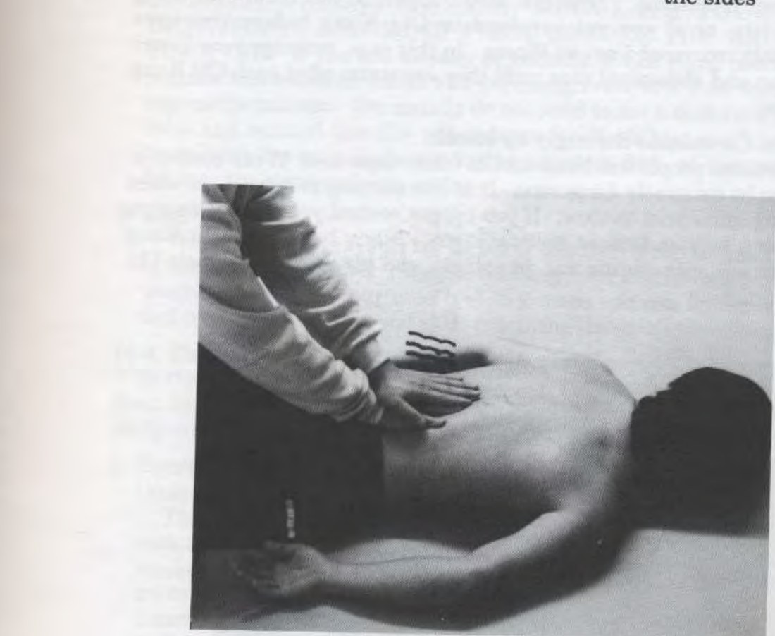 Xoa bóp lưng